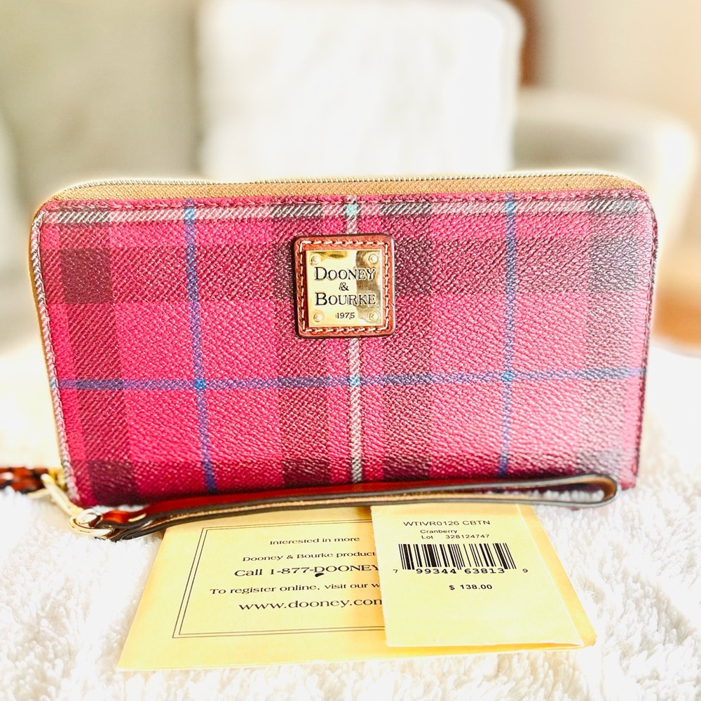 Dooney And Bourke Tiverton Cranberry Plaid Wristlet Wallet